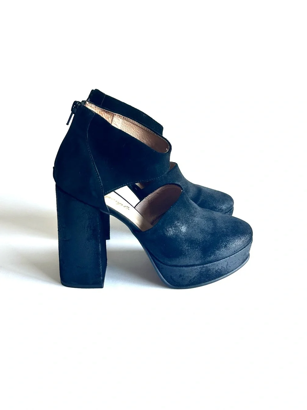 Free People Black Genuine Leather Close Toe Platform Heels size EUR 40, US 9.5